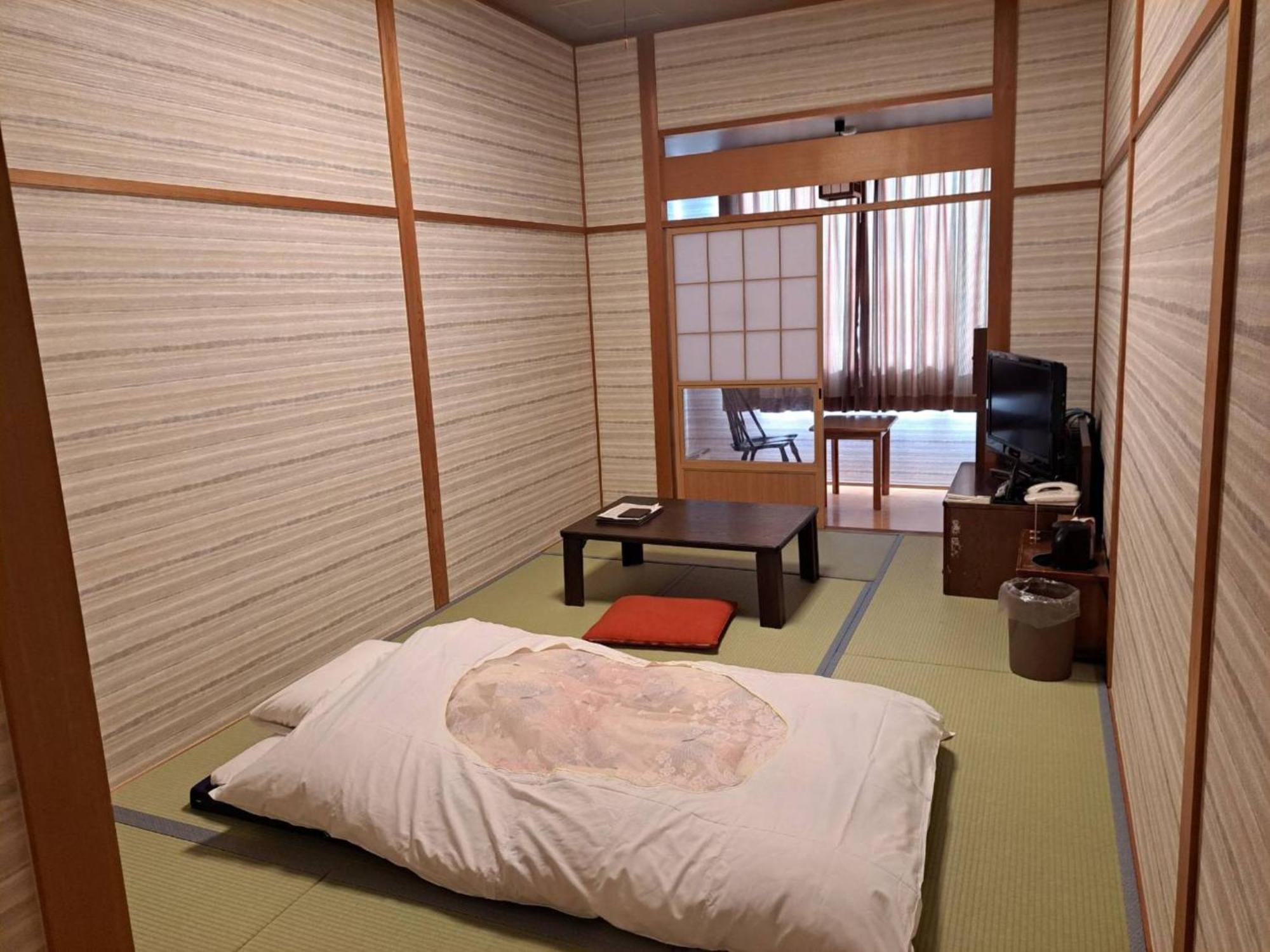 Business Hotel Kawakami Кумано Экстерьер фото