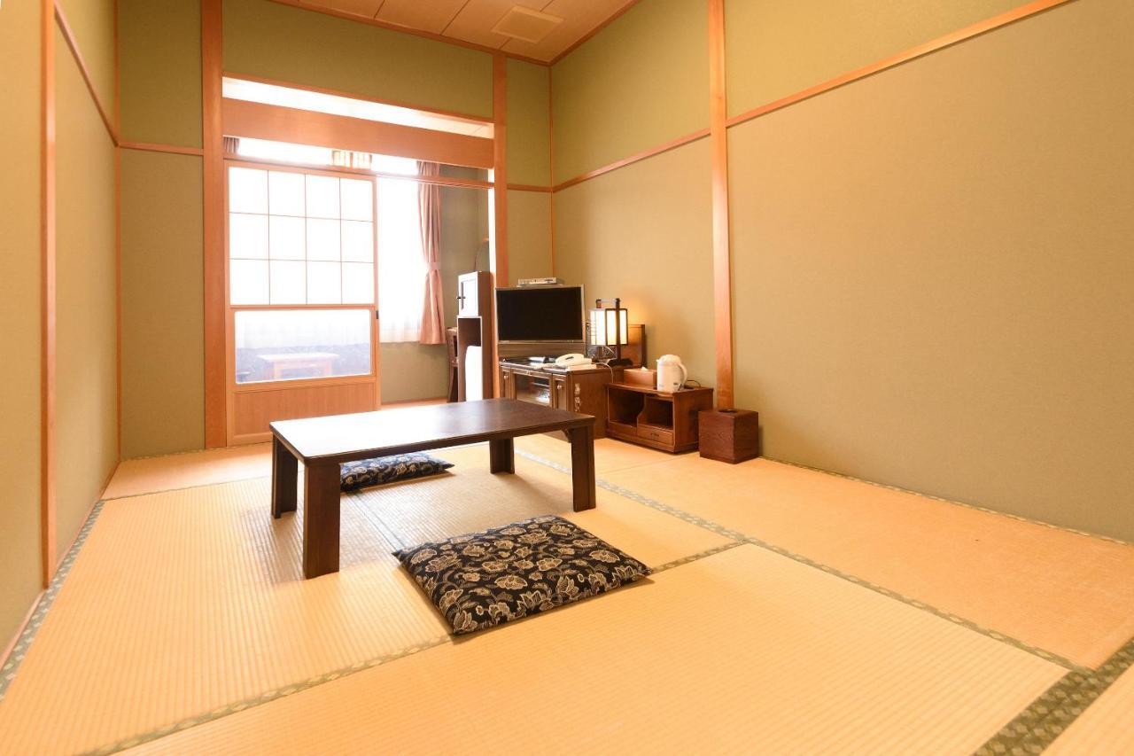 Business Hotel Kawakami Кумано Экстерьер фото